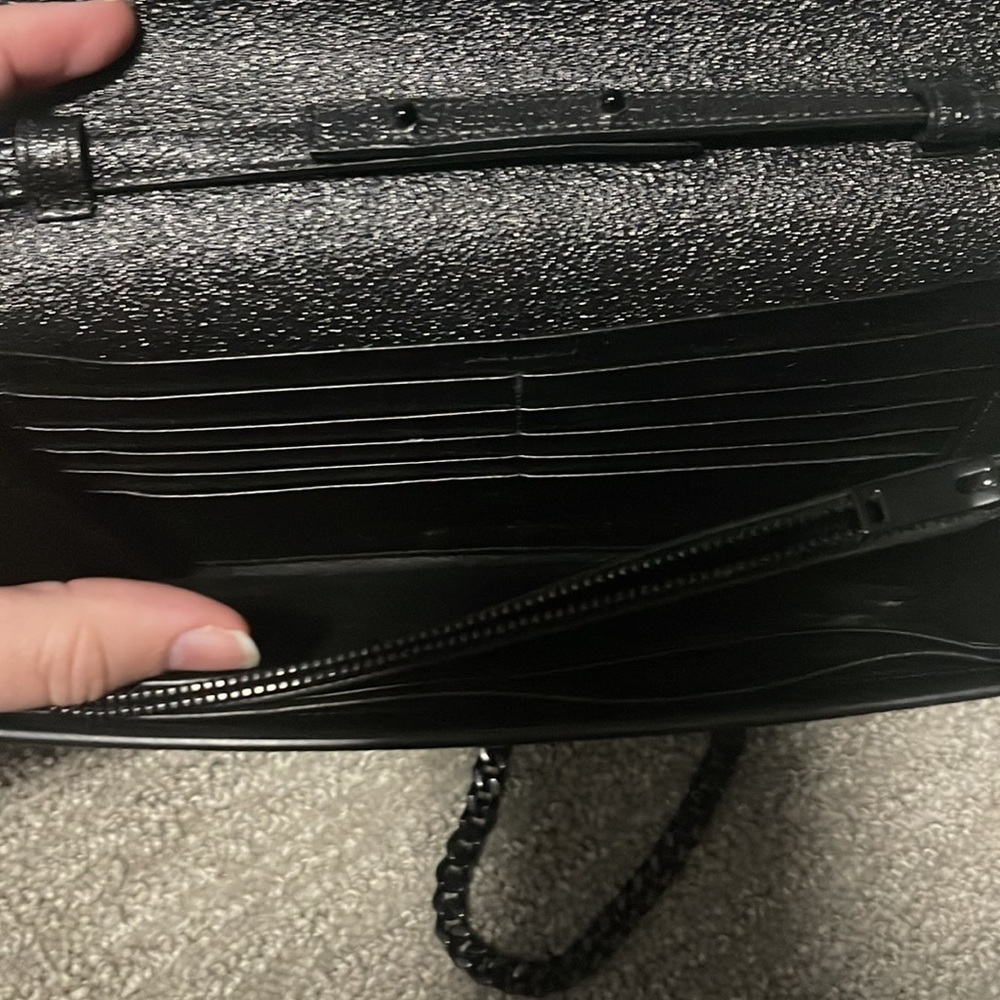 LIMITED EDITION YSL PURSE - Picture 6 of 8
